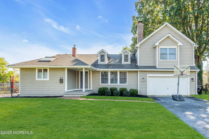 31 Rosalie Avenue  Lincroft NJ 07738 photo