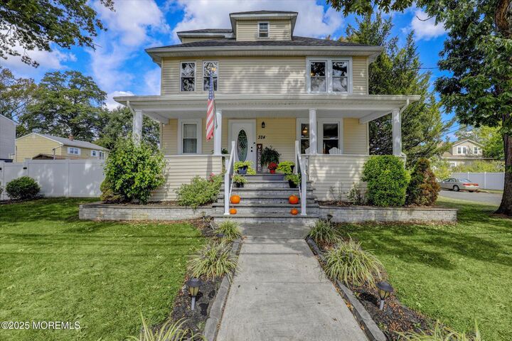 324 Thompson Avenue  North Middletown NJ 07748 photo