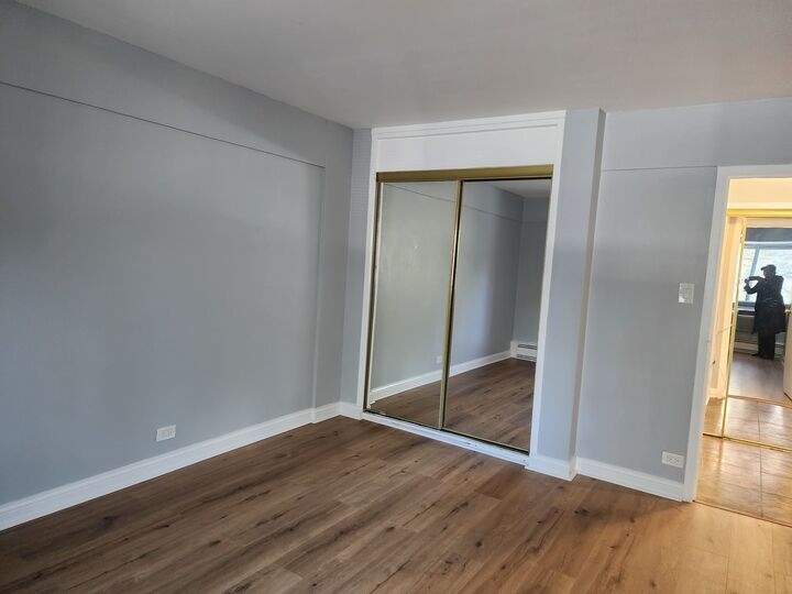 Property Photo: 7337 S South Shore Drive 308 IL 60649