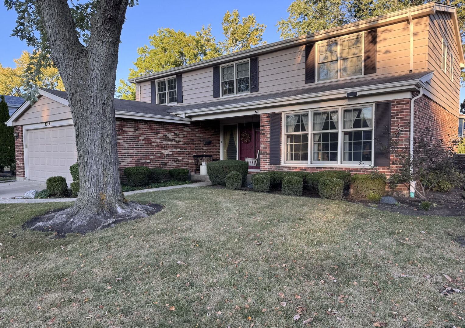 Property Photo: 1323 S Kaspar Avenue IL 60005