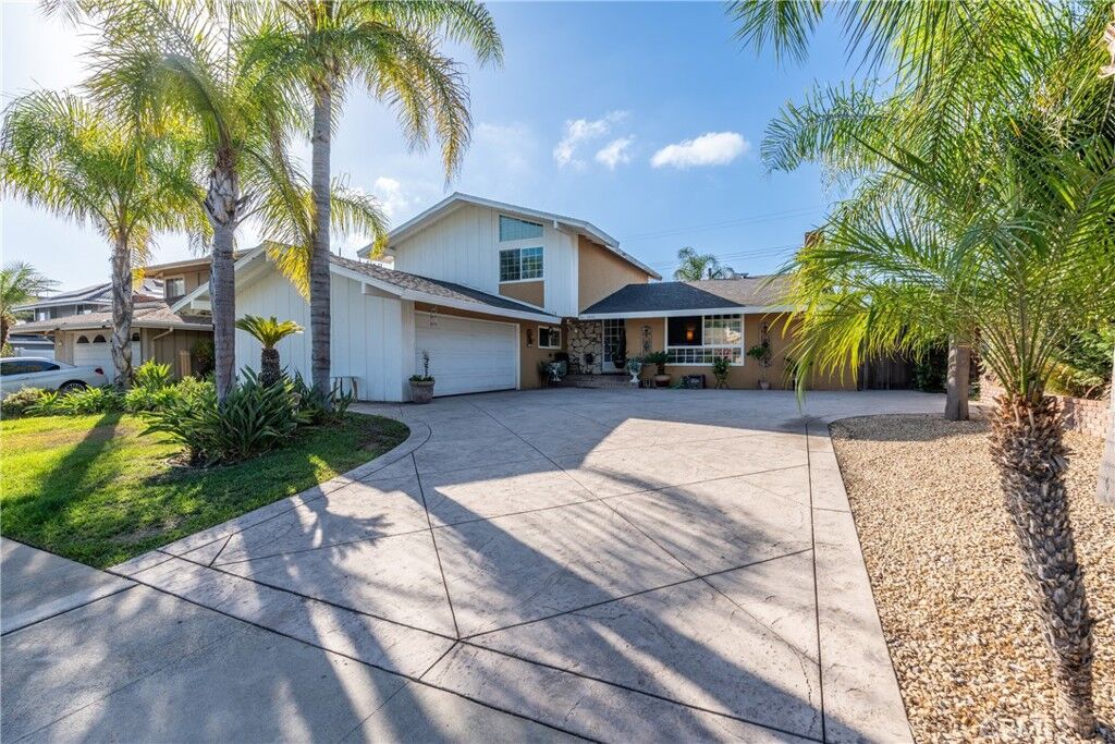 Property Photo: 1650 Elmsford Avenue CA 90631