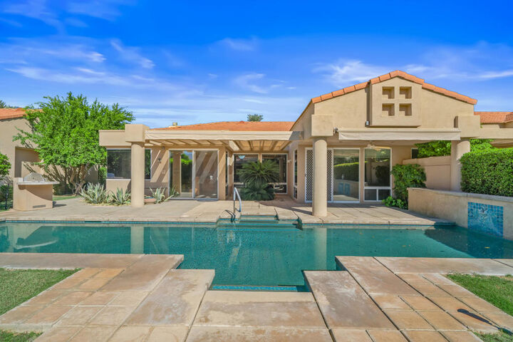 Property Photo: 75041 Spyglass Drive CA 92210