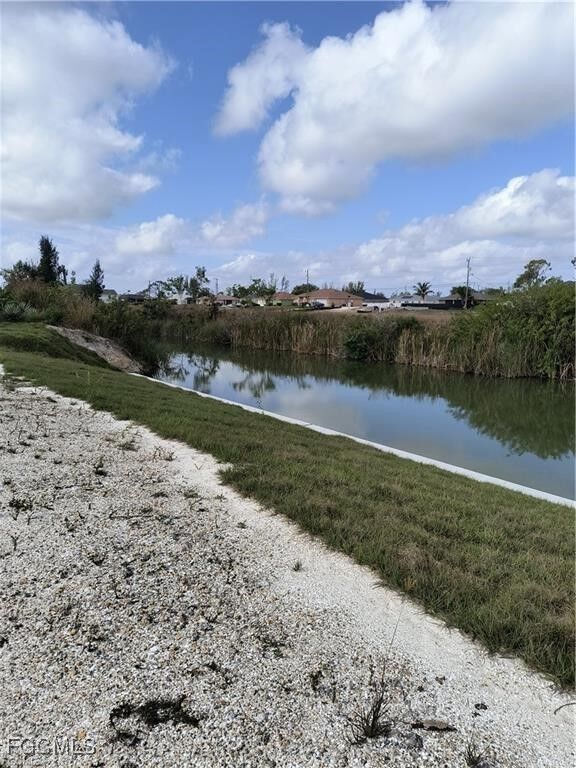 Property Photo:  2140 NW 17th Avenue  FL 33993 