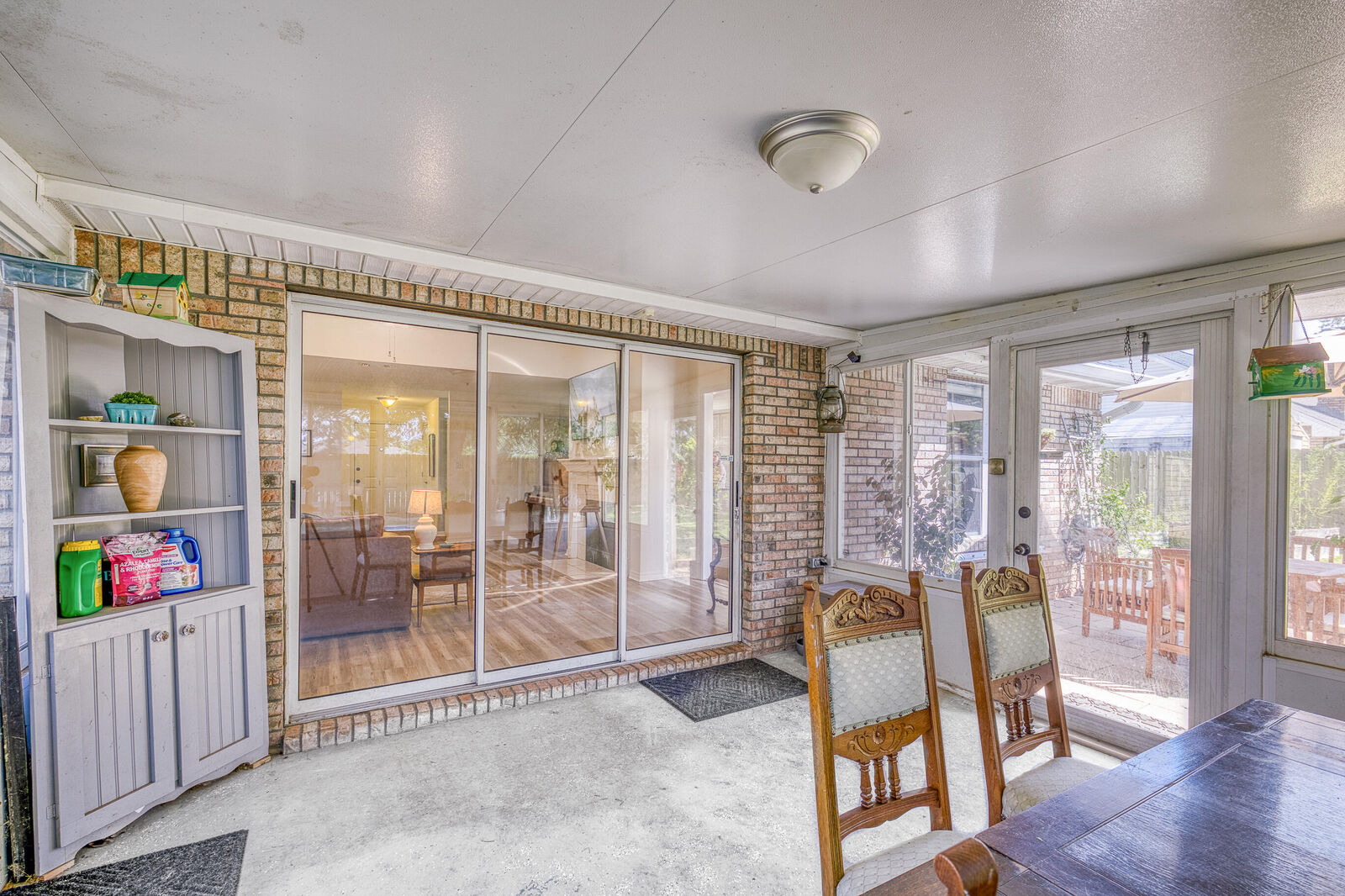 Property Photo:  2345 Prytania Circle  FL 32566 