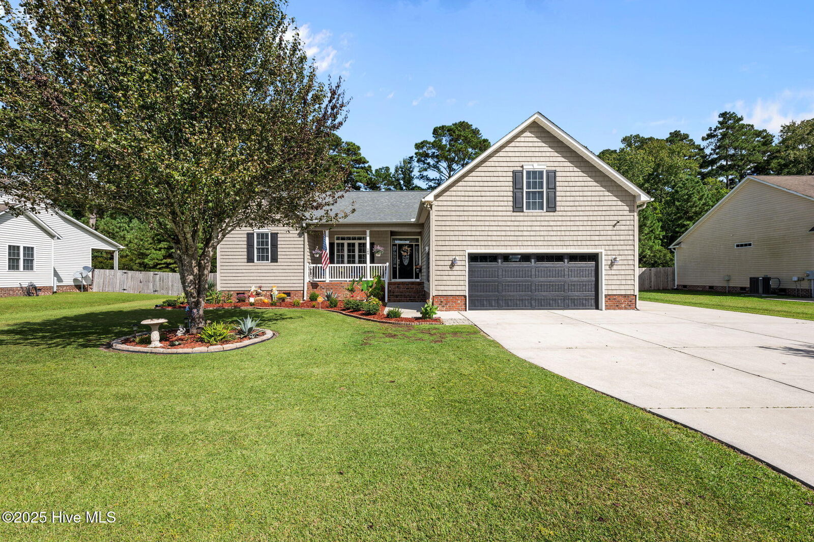 Property Photo: 164 Laura Drive NC 28562