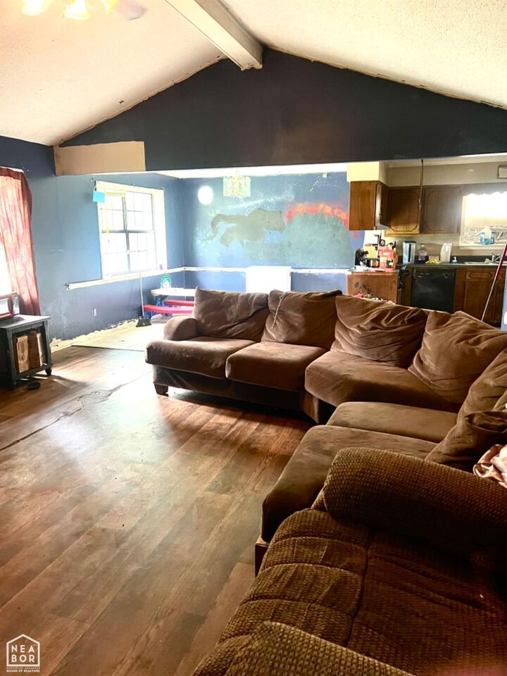 Property Photo: 1104 Mayfair Lane AR 72315