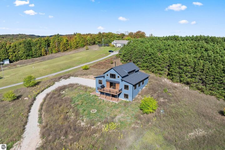 Property Photo:  2528 N Setterbo Road  MI 49682 
