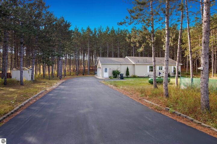 6161 Schell Road  Buckley MI 49620 photo