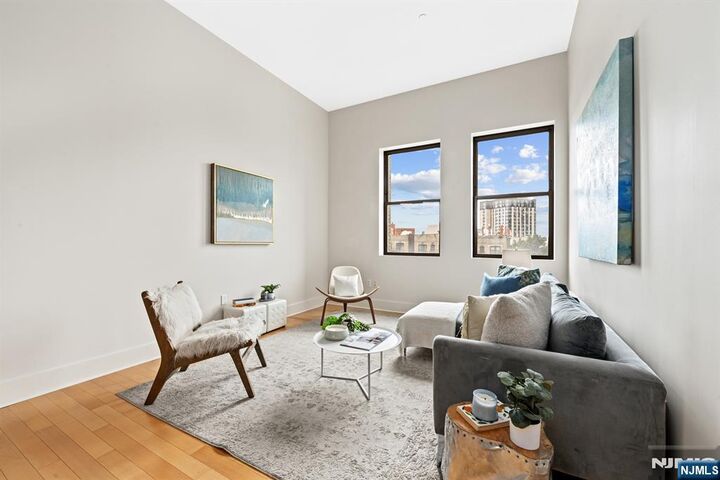 Property Photo: 4 Beacon Way 302 NJ 07304