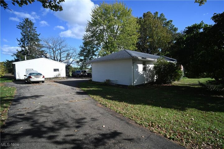 Property Photo:  14775 Duck Creek Road  OH 44460 
