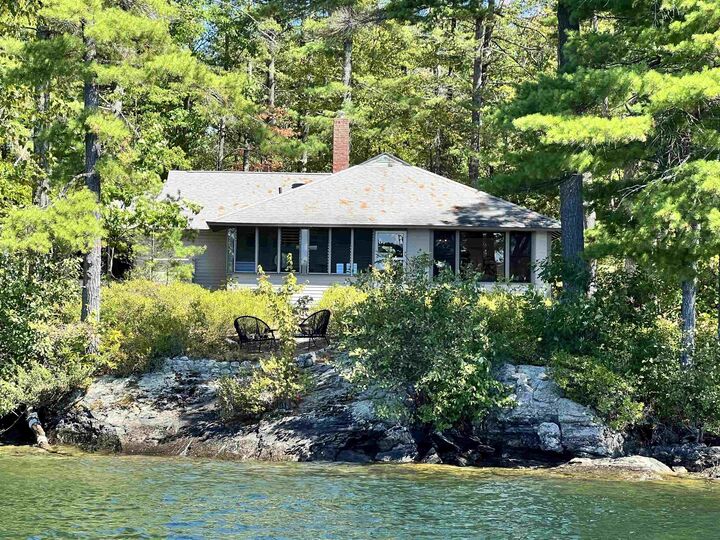 Property Photo:  49 Woodland Way  NH 03253 