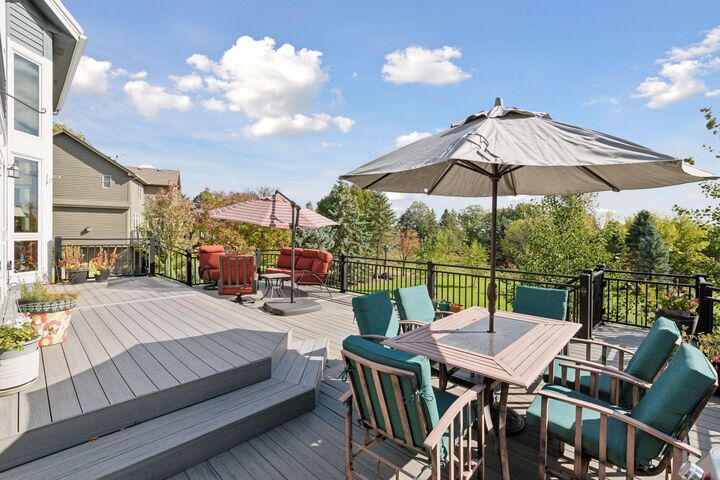 Property Photo: 2165 Longacres Drive MN 55317