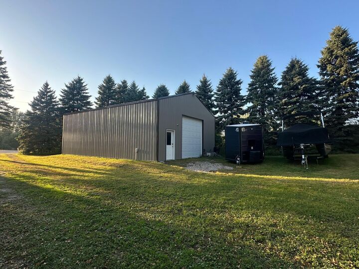 Property Photo: 30028 W Haven Road MN 56309