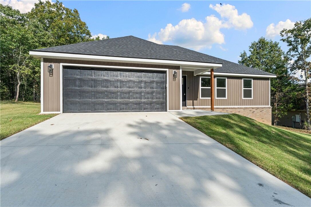 Property Photo: 53 Belgravia Drive AR 72715