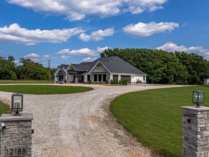 Property Photo:  12188 Bedrock Lane  AR 72712