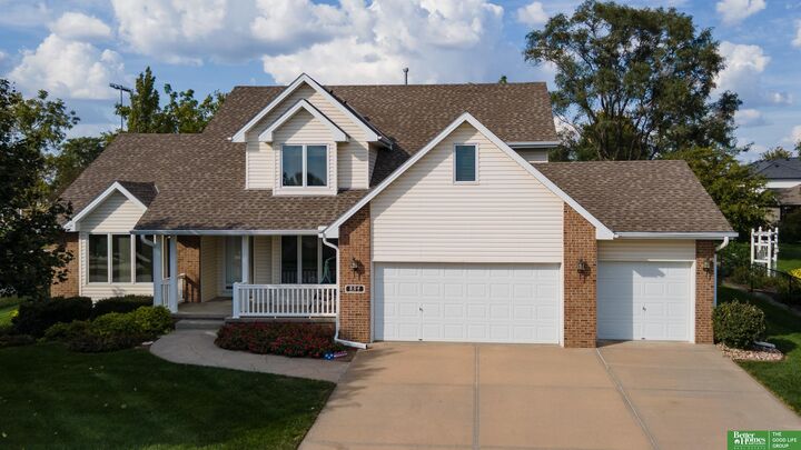 804 Maple Street  Springfield NE 68059 photo