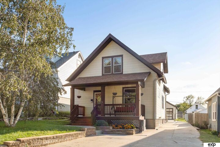 Property Photo: 3531 S 41 Street NE 68105