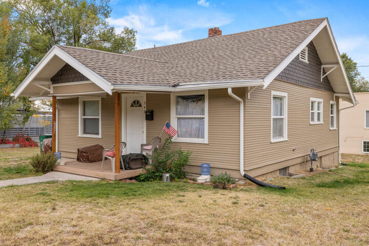 Property Photo: 346 Pacific Terrace OR 97601