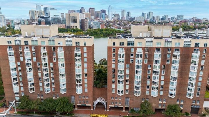 Property Photo: 75-83 Cambridge Pkwy E807 MA 02142
