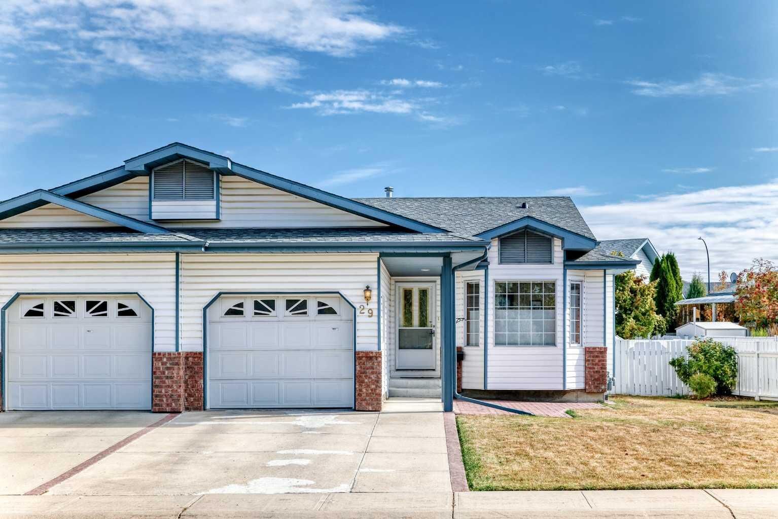 Property Photo: 29 Rowell Close AB T4P 3P4