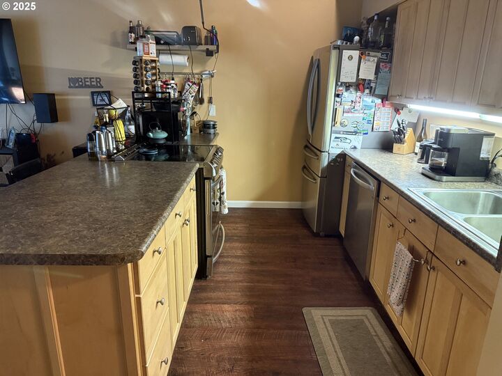 Property Photo:  4 Touchstone Dr 141  OR 97035