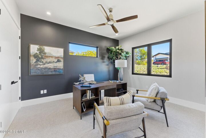 Property Photo: 1385 E Lasso Trail UT 84036