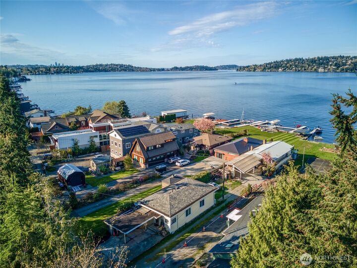 Property Photo:  10006  Rainier Avenue S  WA 98178 