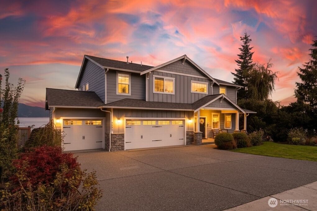 Property Photo:  3502 W 3rd Street  WA 98221 