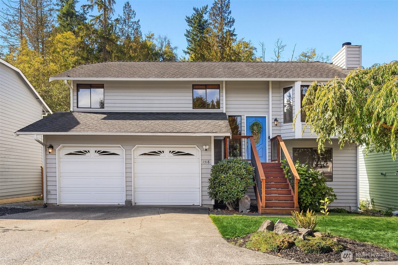 Property Photo: 1518 51st Place SW WA 98203