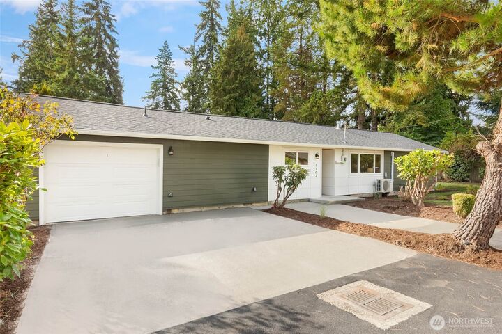 Property Photo: 5502 216th Street SW WA 98043