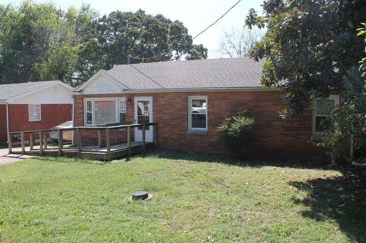 Property Photo: 1425 Longview Drive KY 42101