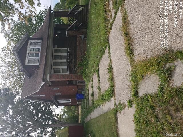 Property Photo: 3661 Beaconsfield Street MI 48224