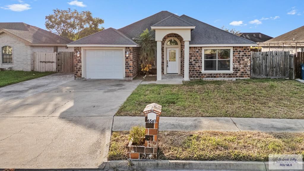 Property Photo: 6581 Carolina Pine TX 78526