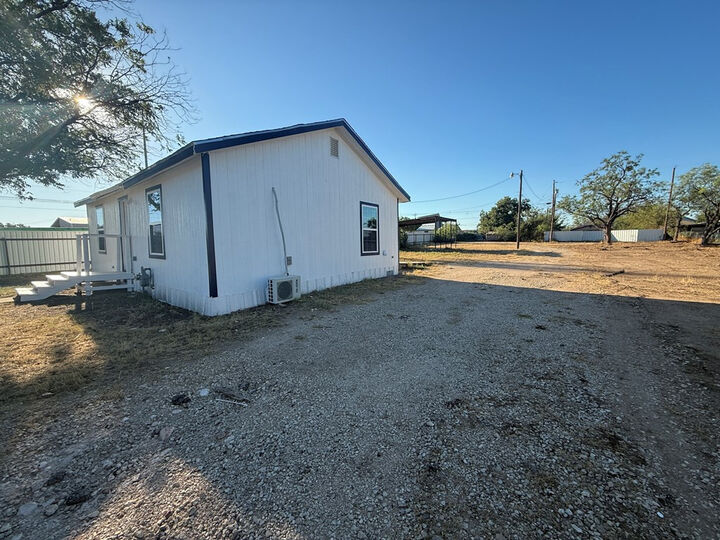 Property Photo: 1517 Culberson Street TX 76903