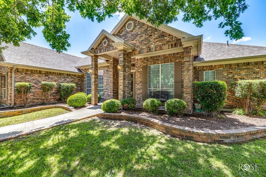 Property Photo: 4833 N Bentwood Dr TX 76904