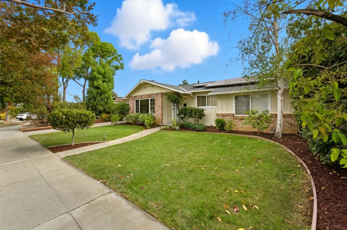 Property Photo:  1828 Nestorita Way  CA 95124 