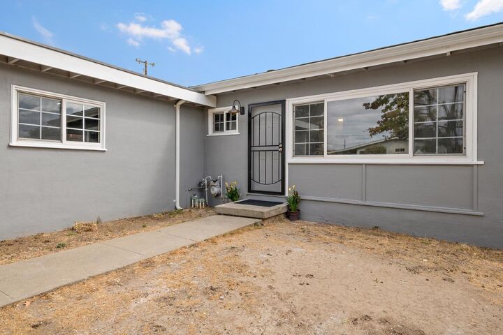 Property Photo: 14440 Victoria Court CA 95127