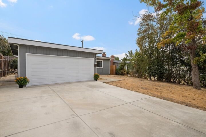 Property Photo:  14440 Victoria Court  CA 95127 
