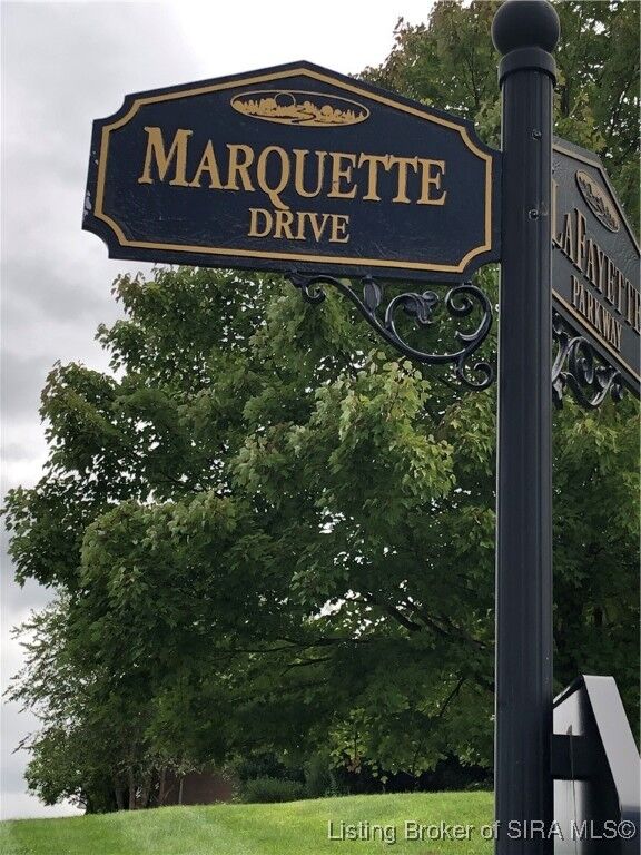 Property Photo: 4038 Marquette Drive IN 47119