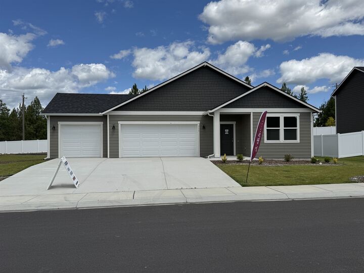 711 E 5th St  Deer Park WA 99006 photo