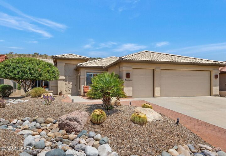 38482 S Sand Crest Drive  Saddlebrooke AZ 85739 photo