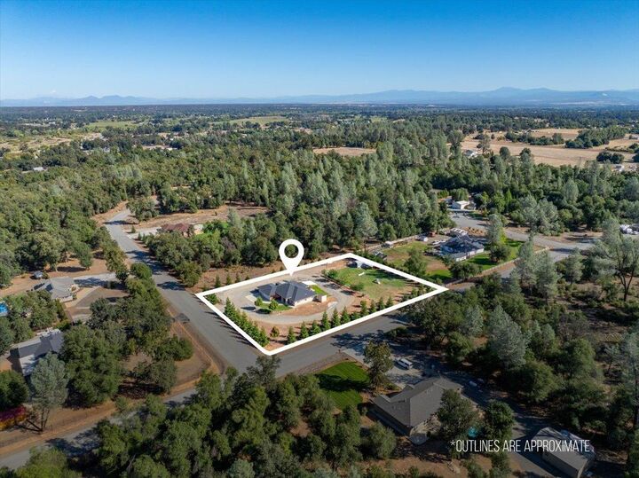 Property Photo: 18900 Lahalah Way CA 96022
