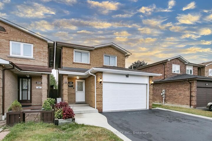 Property Photo: 240 Simmons Boulevard ON L6V 3Y1