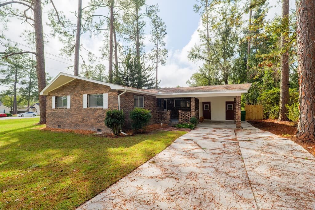 Property Photo:  1 Pomona Circle  GA 31602 
