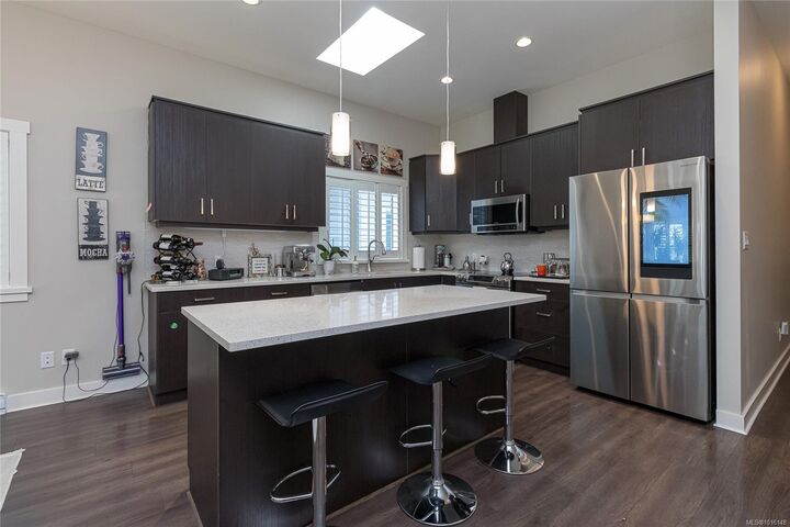 Property Photo: 3526 Luxton Rd BC V9C 0K6