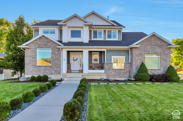 Property Photo: 562 S 850 W UT 84041