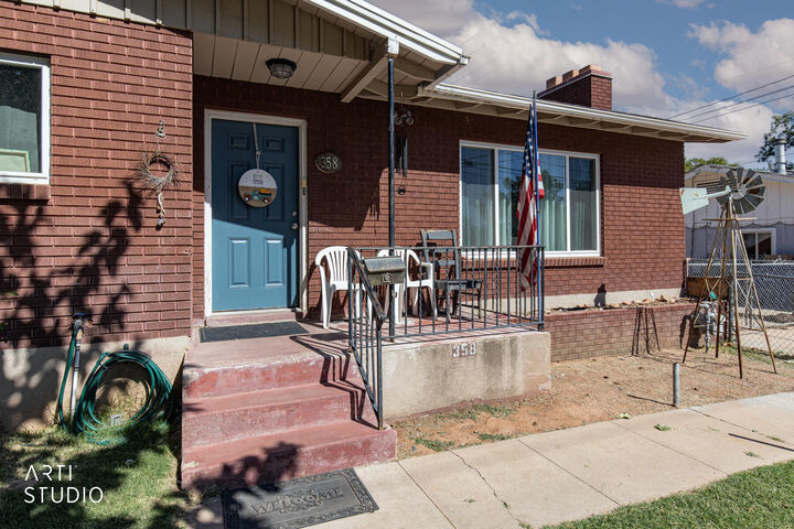 Property Photo: 358 W 200 S UT 84770