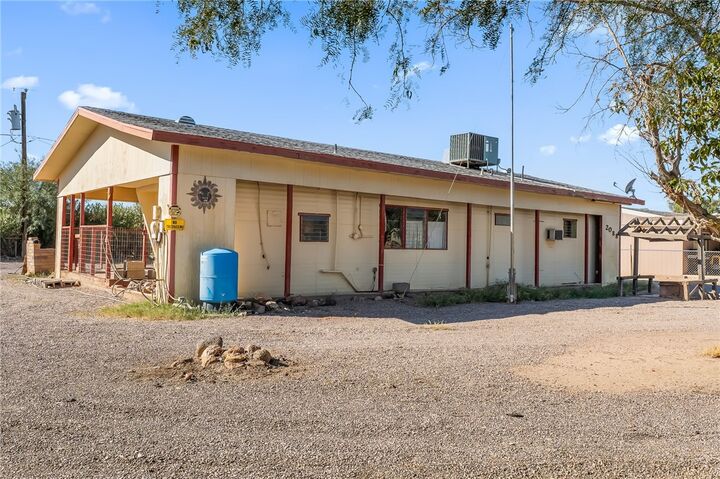 Property Photo:  2088 E Hackamore Drive  AZ 86440 