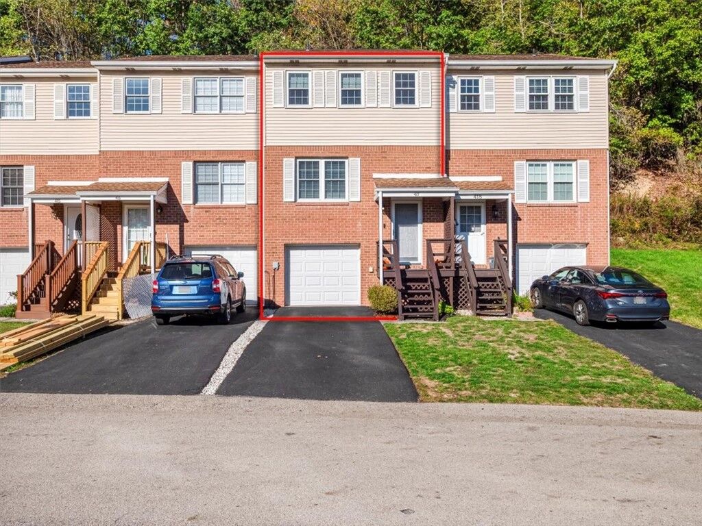Property Photo:  417 Ten Point Ln  PA 16066 