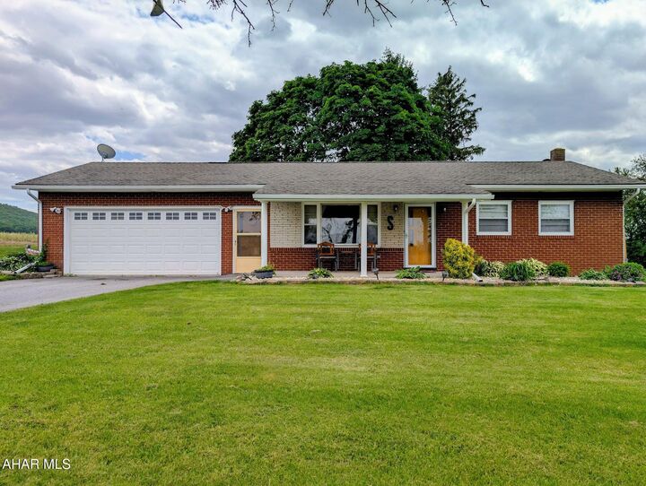 796 Lighthouse Road  Breezewood PA 15533 photo